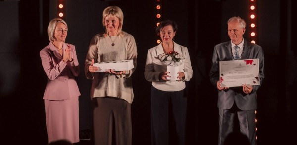 Педагогические династии, проработавшие в учреждениях культуры более 100 лет, наградили в Нижнем Новгороде Педагогические династии, проработавшие в учреждениях культуры более 100 лет, наградили в Нижнем Новгороде