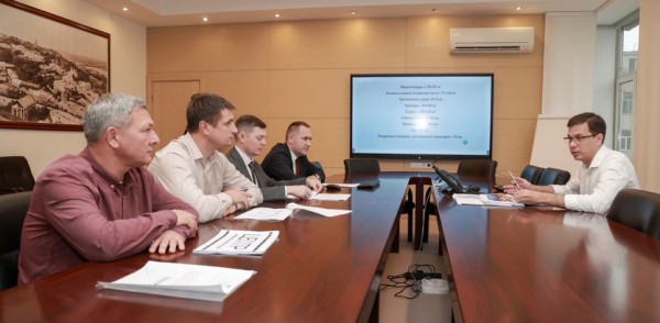 Юрий Шалабаев обсудил подготовку к зиме с главами районов, а также руководителями дорожных предприятий, обслуживающих эти территории  