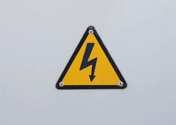 Рабочий погиб от удара током в нижегородском техникуме