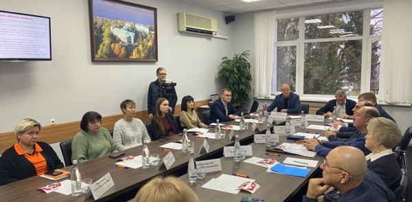 Прибрежные зоны шести водоемов Нижнего Новгорода очистили активисты проекта «Город чистых озер»