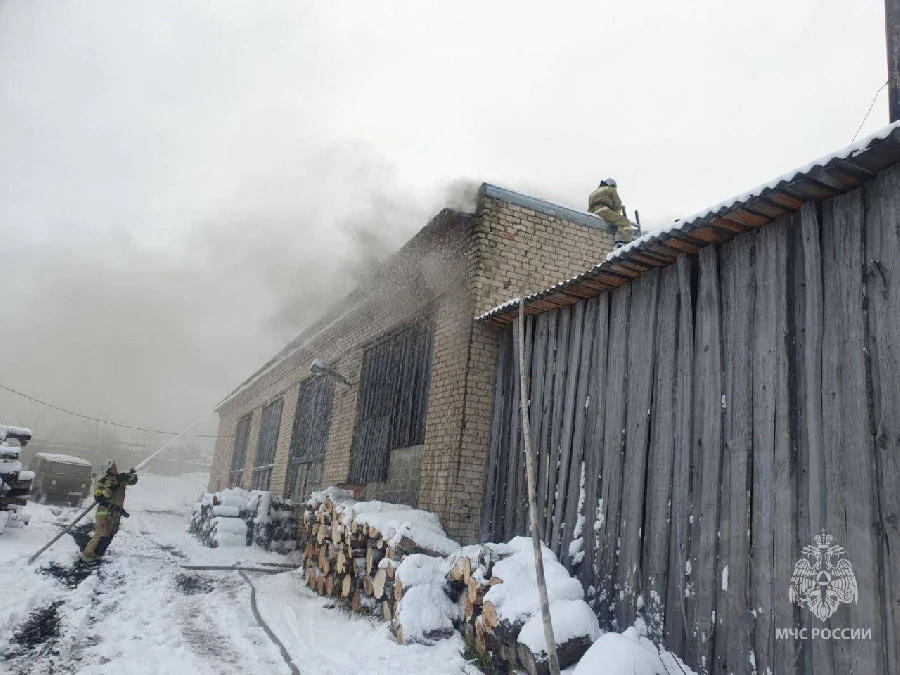 Котельная загорелась в нижегородском поселке Шаранга 