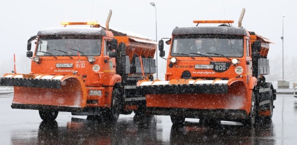 Дорожные службы Нижнего Новгорода работают на улицах города в штатном режиме Дорожные службы Нижнего Новгорода работают на улицах города в штатном режиме