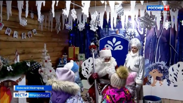 Новогодняя сказка совсем рядом: В Автозаводском районе начала работать резиденция Деда Мороза