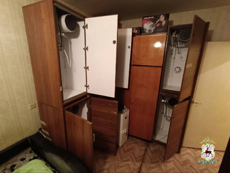 В Нижнем Новгороде курьер обнаружил в посылке наркотики и помог выявить нарколабораторию