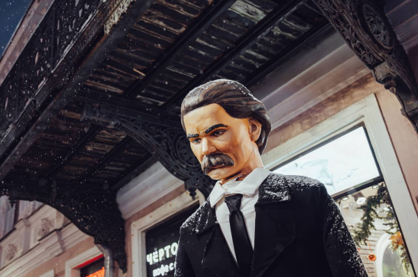 800000 человек приняли участие в городских новогодних мероприятиях 800000 человек приняли участие в городских новогодних мероприятиях