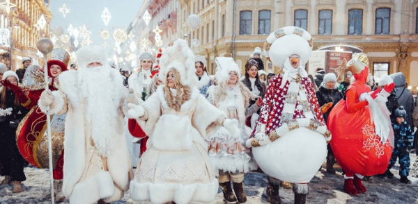 800000 человек приняли участие в городских новогодних мероприятиях 800000 человек приняли участие в городских новогодних мероприятиях