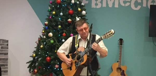 Концерт бардовской песни состоялся в Ленинском районе Концерт бардовской песни состоялся в Ленинском районе