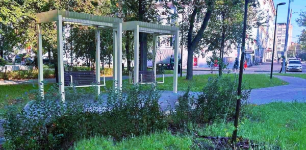 Почти 400 деревьев и более 3600 кустарников посажены в 2024 году в Сормовском районе Почти 400 деревьев и более 3600 кустарников посажены в 2024 году в Сормовском районе