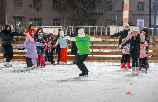 Более 3 тысяч нижегородцев стали участниками проекта «Спорт в каждый двор» с начала 2025 года Более 3 тысяч нижегородцев стали участниками проекта «Спорт в каждый двор» с начала 2025 года