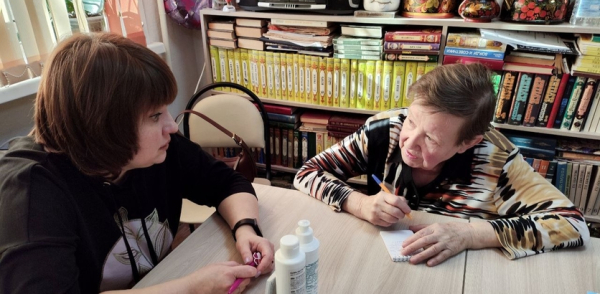 Врачи провели диагностику новообразований кожи в соседском центре Ленинского района