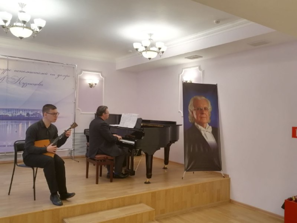 Более 250 исполнителей приняли участие в III Всероссийском конкурсе исполнителей на струнных народных инструментах в детской музыкальной школе №16