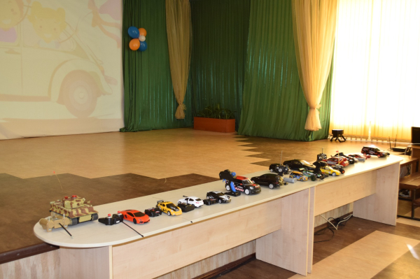 Конкурс «Папа, мама, я – автомобильная семья» пройдет в центре детского творчества Автозаводского района