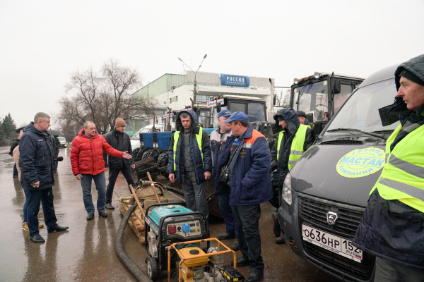 Смотры готовности техники к работе в условиях возможного паводка начались в районах Нижнего Новгорода