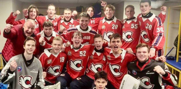 Нижегородские спортсмены стали победителями Первенства России по хоккею с мячом