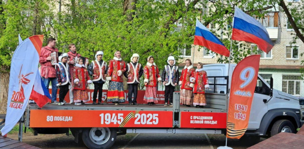 Культурно-музыкальный десант «Весна Победы!» прошел у памятника Герою Советского Союза Александру Прыгунову Культурно-музыкальный десант «Весна Победы!» прошел у памятника Герою Советского Союза Александру Прыгунову