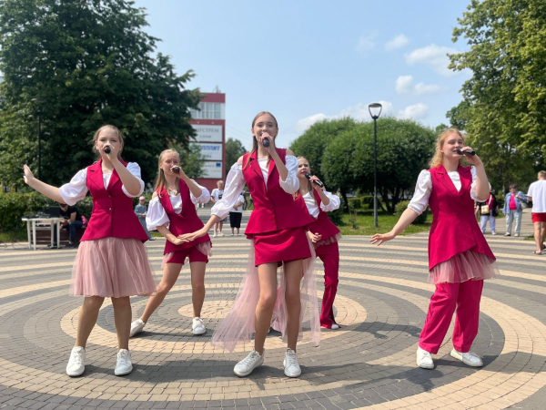 Торжественное мероприятие, посвященное Дню России, состоялось в Советском районе