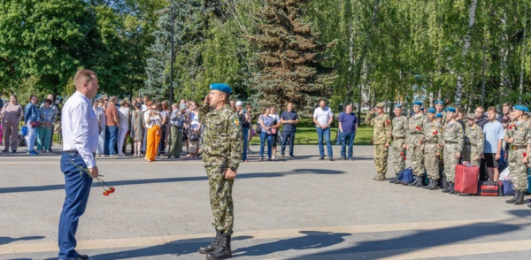 В военно-патриотическом лагере &laquo;Хочу стать десантником&raquo; стартовала третья смена