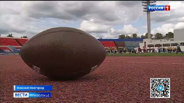 На стадионе «Локомотив» в Нижнем Новгороде прошёл третий Кубок имени Валерия Чкалова по флаг-футболу