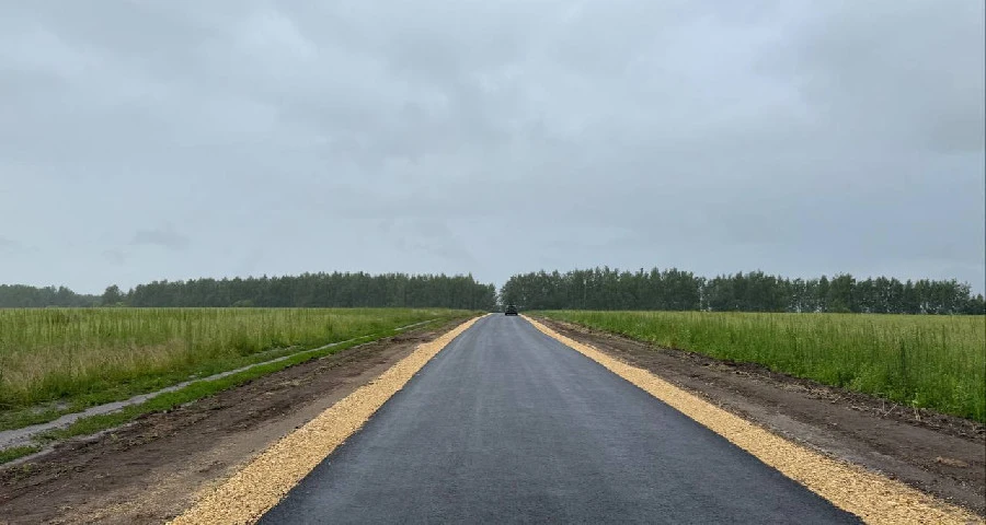 В Павловском округе обновили подъезд к деревне Булатниково В Павловском округе обновили подъезд к деревне Булатниково