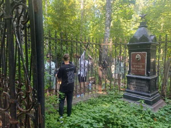 Более 500 захоронений участников Великой Отечественной войны благоустроены в рамках акции «Чистый Нижний»