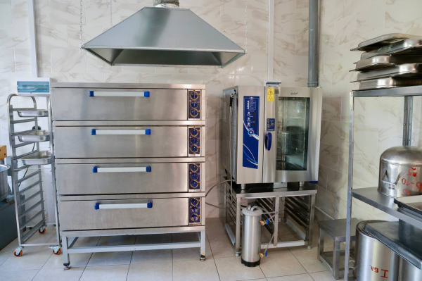 Юрий Шалабаев: Завершили масштабный проект, за который до этого никто не брался, по модернизации всех школьных пищеблоков и столовых Юрий Шалабаев: Завершили масштабный проект, за который до этого никто не брался, по модернизации всех школьных пищеблоков и столовых