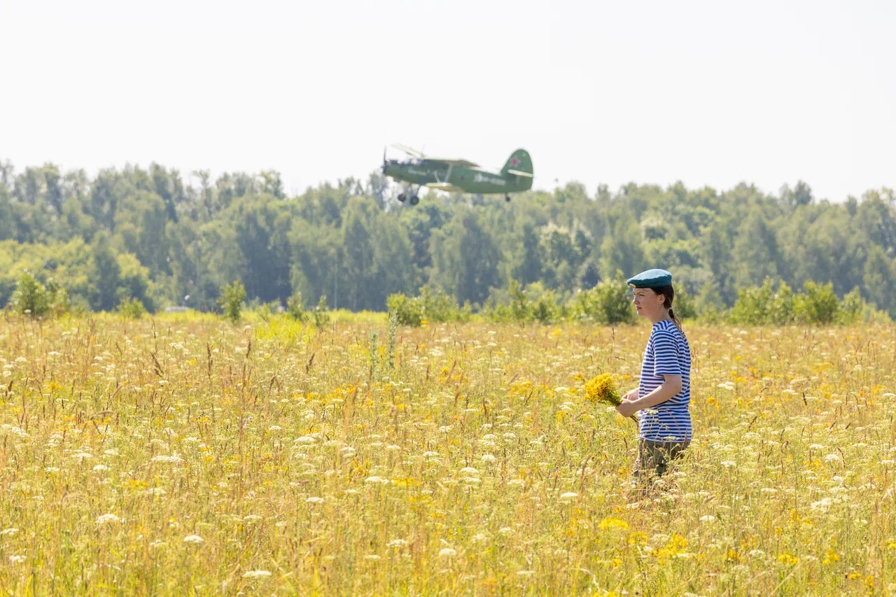 Воспитанники лагеря «Хочу стать десантником» совершат  самостоятельные прыжки с парашютом 5 августа