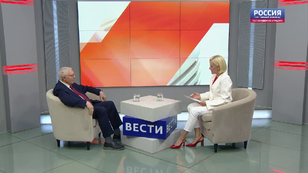 "Вести-Интервью". Гость программы - Роман Стронгин "Вести-Интервью". Гость программы - Роман Стронгин