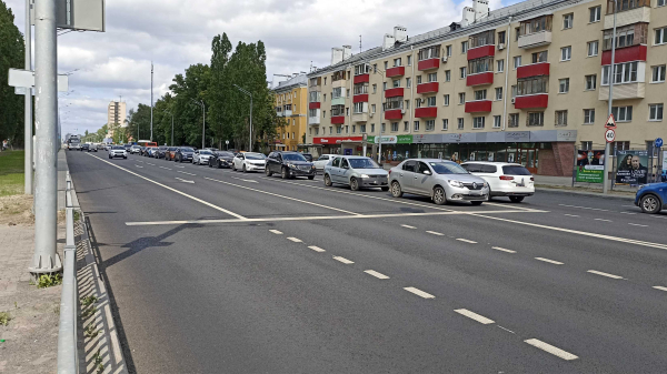 В Нижнем Новгороде на перекрестке улицы Адмирала Нахимова и проспекте Ленина изменилась организация дорожного движения