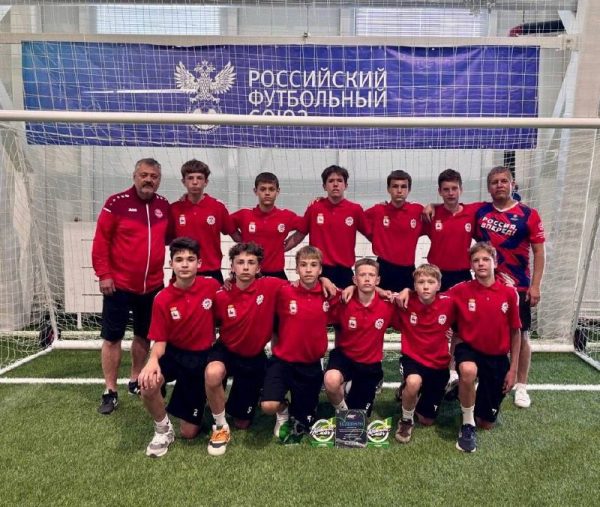 Команда спортивной школы «Сормово» стала победителем Всероссийских соревнований по футболу Команда спортивной школы «Сормово» стала победителем Всероссийских соревнований по футболу
