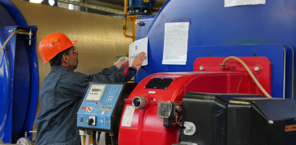 В первые часы отопительного сезона АО «Теплоэнерго» обеспечило теплом 80% детских садов и 72% школ в своей зоне ответственности