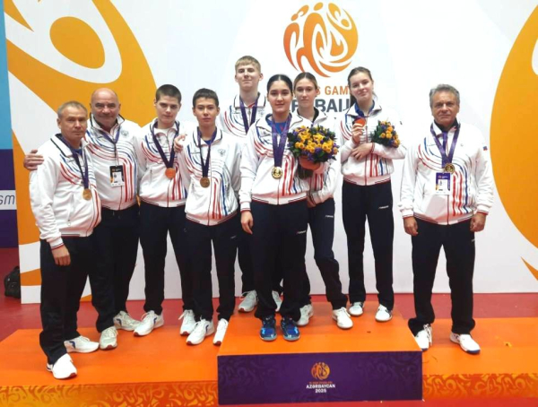 4 золотых медали завоевал нижегородский теннисист Евгений Досов на III Играх стран СНГ в Азербайджане 4 золотых медали завоевал нижегородский теннисист Евгений Досов на III Играх стран СНГ в Азербайджане