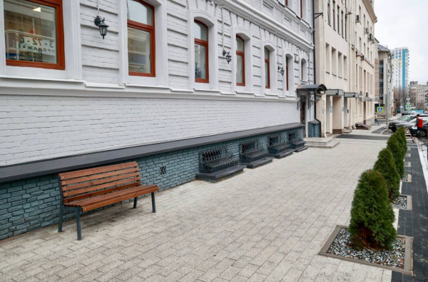 Новые тротуары и проезжую часть сделали на улице Володарского в Нижнем Новгороде